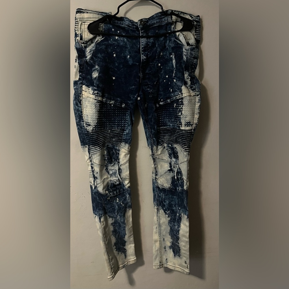 Stylish Blue and White Men's Jeans